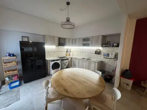 Depto Tipo Casa en Venta de 4 ambientes
