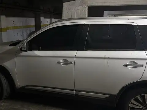 Marcelo T. de Alvear al 1300