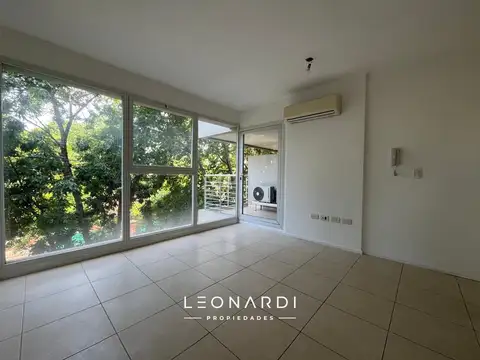 Departamento con cochera en alquiler