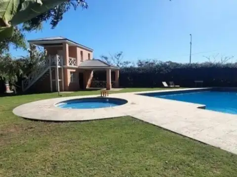 ADG. Excelente lote central en Pilar Plaza