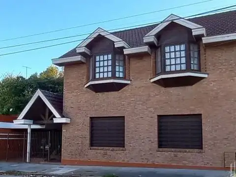 Hermosa casa quinta en Quilmes Oeste