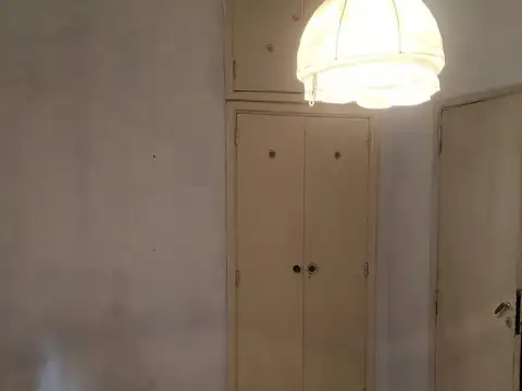 Avda Ricardo Balbin al 2000