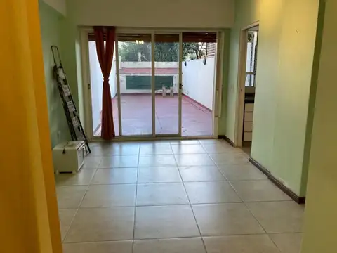 Departamento en Alquiler en Olivos, $ 600.000
