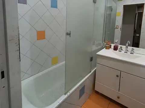 CHALET 5 AMBIENTES VILLA LUZURIAGA