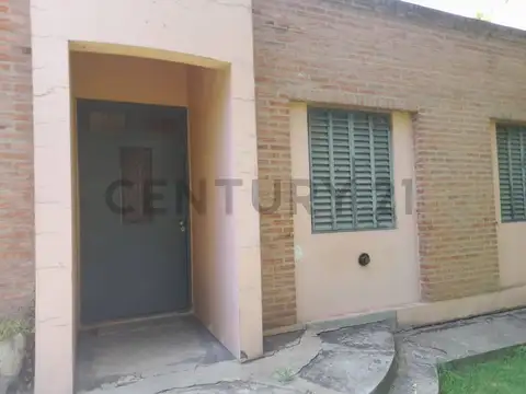 Venta de Casa 5 AMBIENTES 3 DORMITORIOS | calle 33 e/ 140 y 141 | San carlos - la plata