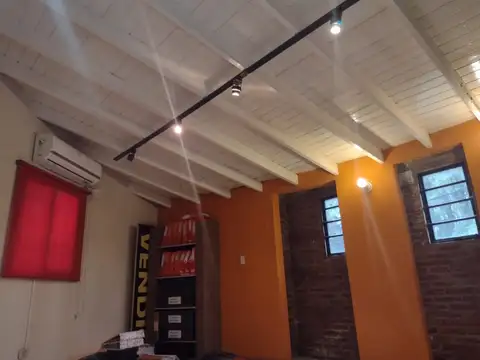 Alquiler de esquina comercial en San Miguel