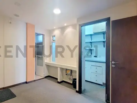 12 Entre 46 y 47 , Piso 0