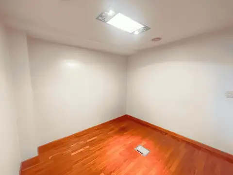 Oficina Monoambiente con 2 baños