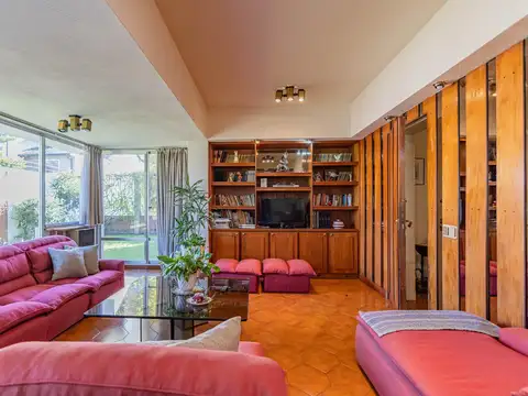 Terreno en Venta en Banfield, USD 1.300.000