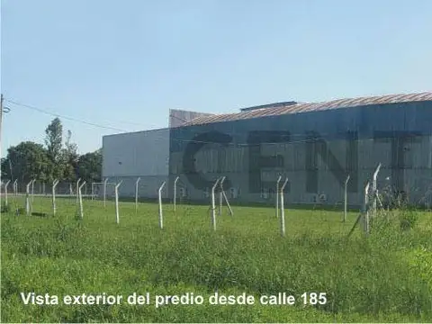 Galpon en Venta 128,80  mts Fondo