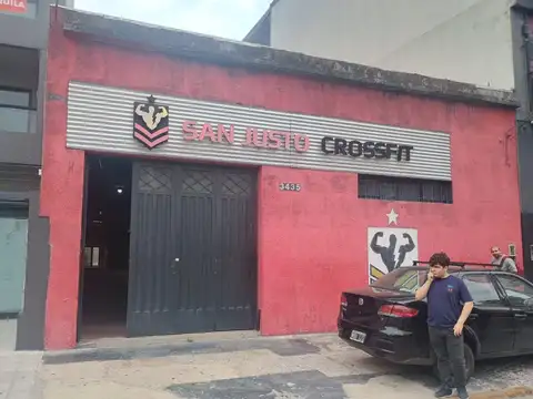 Galpón 502 m2. a 3 cuadras de Plaza San Justo