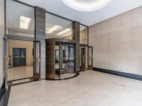 OFICINA EN VENTA EN MONSERRAT - PISO COMPLETO CON VISTA