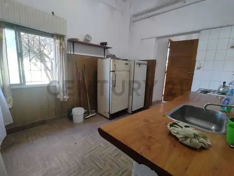 Guiraldes 6200, Piso 0