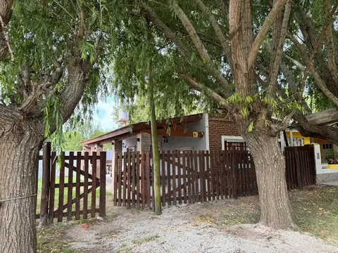 Casa en alquiler temporario - 2 Dormitorios 1 Baño - Santa Teresita