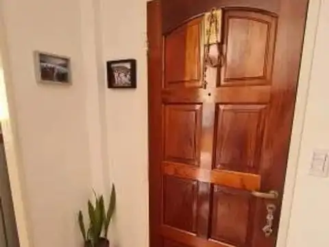 Depto Tipo Casa 2 ambientes con 1 baño