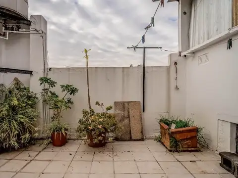 Depto Tipo Casa en Venta con 1 cocheras