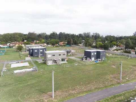 Terreno en Venta 27  mts Fondo