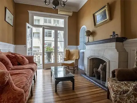 Edificio francés de categoría. 4 ambientes. Recoleta