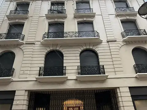 Oficina en Venta 40 años