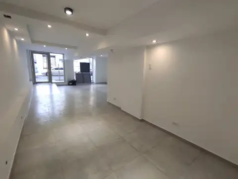 Local en Venta en Centro, USD 165.000