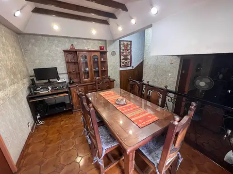 Venta Ph 4 ambientes todo amoblado excelente calidad con patio o Permuta - Villa Lugano