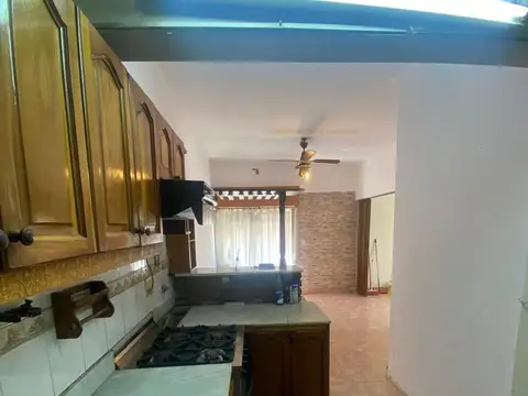Depto Tipo Casa en Venta al Este