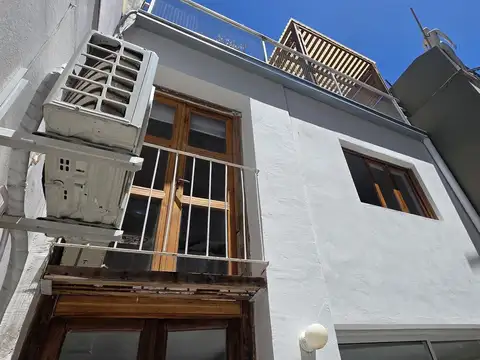 Depto Tipo Casa en Alquiler de 2 dormitorios