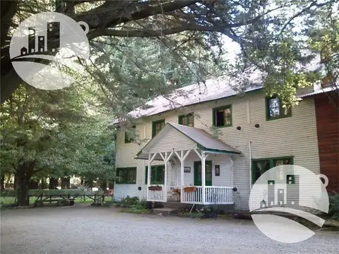 Hostería   cabañas   camping.  20 hab. 2*