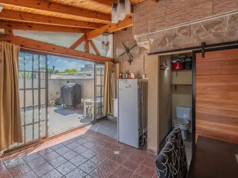 Depto Tipo Casa en Venta de 2 ambientes