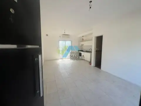 Alquiler de duplex 3 ambientes en El Hornero, Pilar .