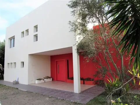 Casa en Alquiler Temporal en Villanueva, USD 3.000