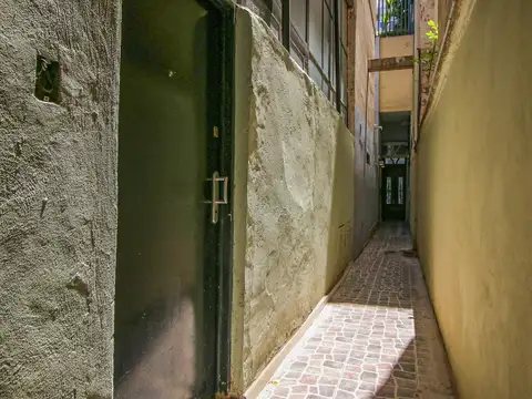 Depto Tipo Casa en Venta de 5 ambientes