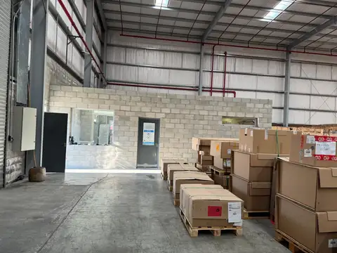 Galpon en Alquiler A Estrenar