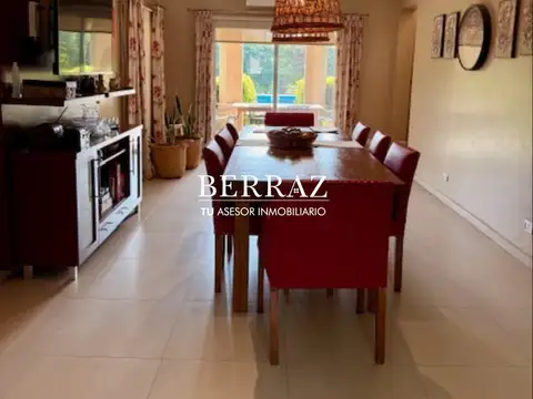 Casa 5 ambientes con 3 baños