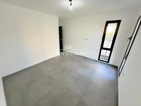 Venta de Casa 4 AMBIENTES en Santa Emilia, Pilar