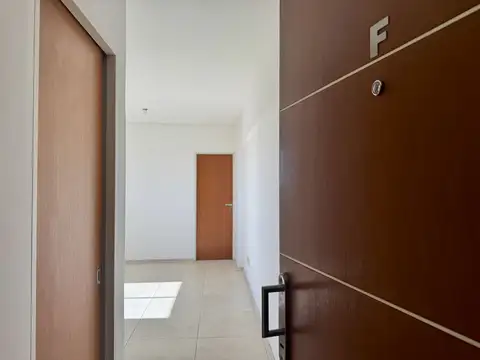 Departamento en Alquiler en Caseros, $ 460.000