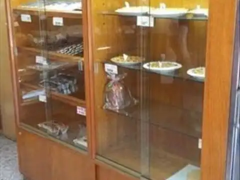 Avenida del Sesquicentenario 1200