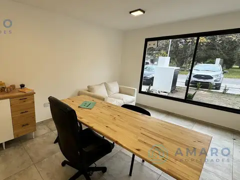 Venta · Local comercial · Paseo La Tradición · Espacios multiuso · Funes