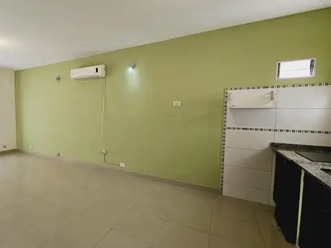 Depto Tipo Casa en Alquiler en Villa Bonich, $ 400.000