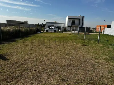 Terreno en Venta de 305,0 m2