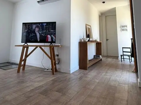 CASA  MODERNA VISTAS PANORAMICAS EN BARRIO CERRADO