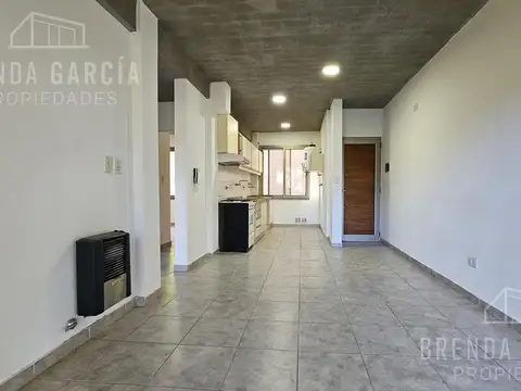 CALLE 21 ENTRE 25 DE MAYO Y ANDRADE