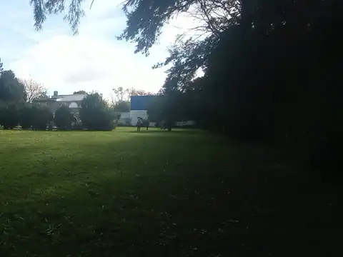 LOTE EN VENTA EN TRISTAN SUAREZ EZEIZA