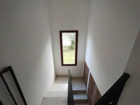 Depto Tipo Casa en Venta al Oeste