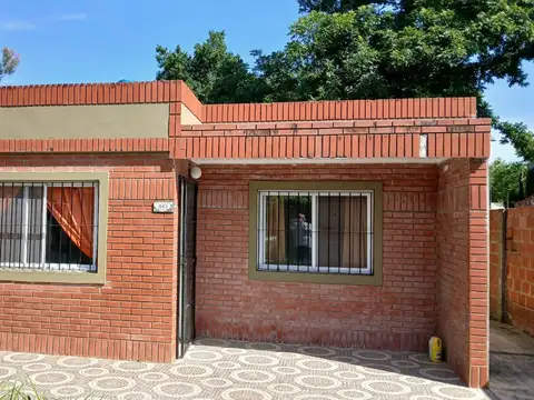 Casa en Venta en Garin, USD 70.000