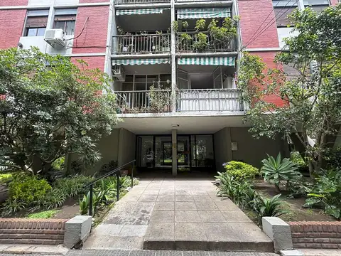 Vendo Depto 3 Dormitorios en San Isidro – Súper Luminoso, Balcón con Vista, Apto Crédito