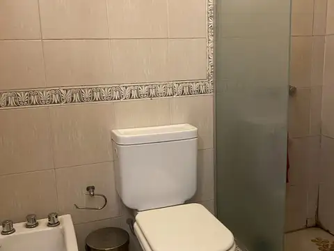 VENTA CASA 5 HAB APTO COMERCIAL EN BARRIO NORTE