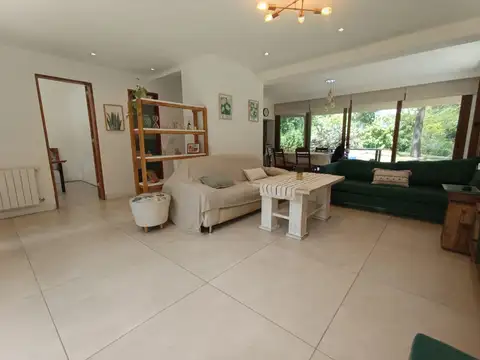 Casa en Venta en Ituzaingo, USD 485.000
