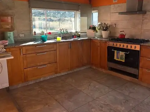 Casa en Venta en Comodoro Rivadavia, USD 170.000