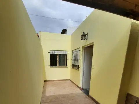 PJE LANUS 3100, Piso PB